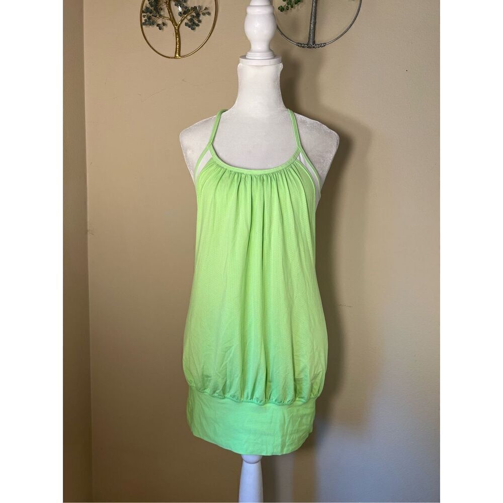 Lululemon Zippy Green / White No Limits Athletic Tank Top Size 4 - Picture 1 of 7